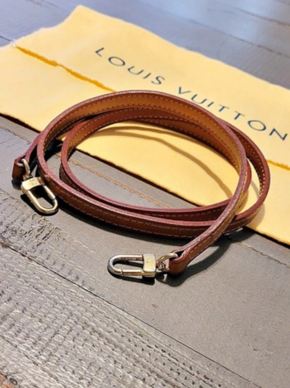 Louis Vuitton Vachetta 16mm Adjustable 45" Shoulder Strap Brown